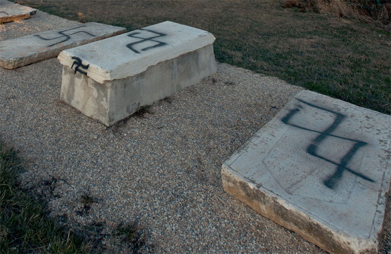 desecrated jewish graves pristina