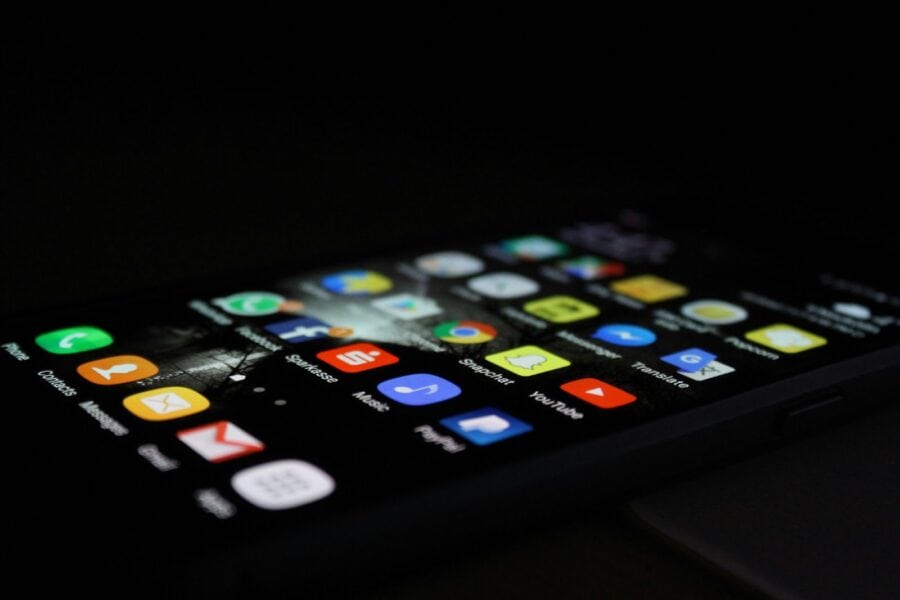 Smartphone Buying Guide 2025: What You Need to Know