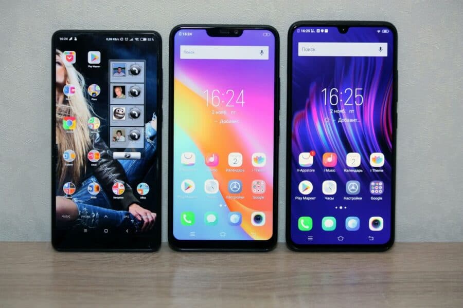 Smartphones Online: What Specs Matter Most in 2025?