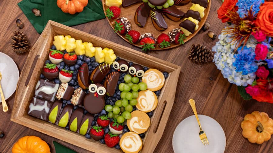 Sweet, Simple, and Shareable Thanksgiving Desserts