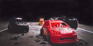 Why a Car Accident Lawyer Is Key to Securing the Settlement You Deserve 1 Image by Michael Ofurum from Pixabay