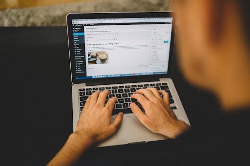 The Evolution of AI-Powered Content Creation With a Human Touch