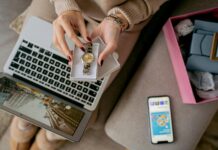 Buying Jewellery and Fashion Accessories Online: A Complete Guide