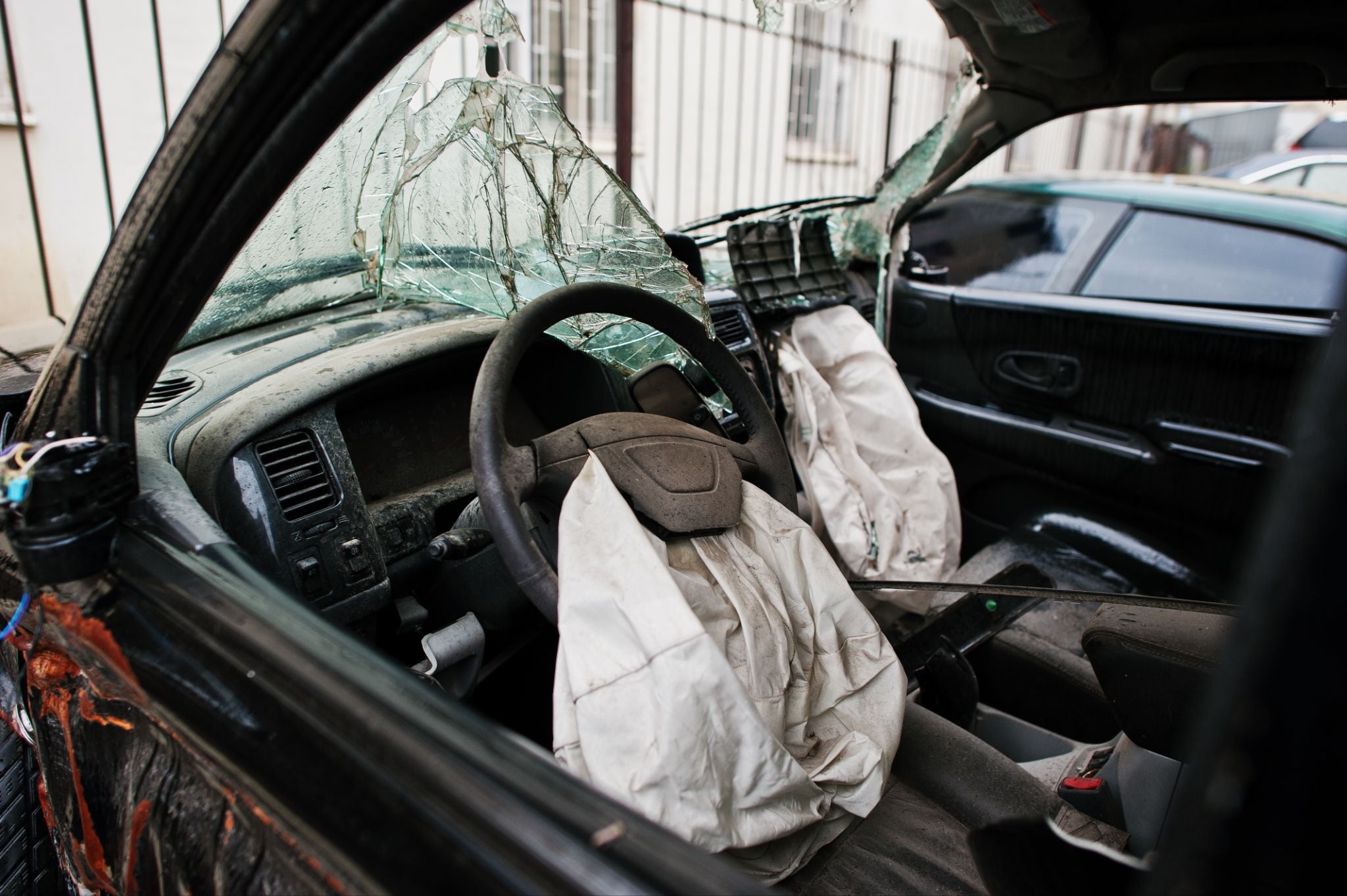 Understanding Compensation Types in Florida Car Accident Injury Claims 1 deflated airbags in a car