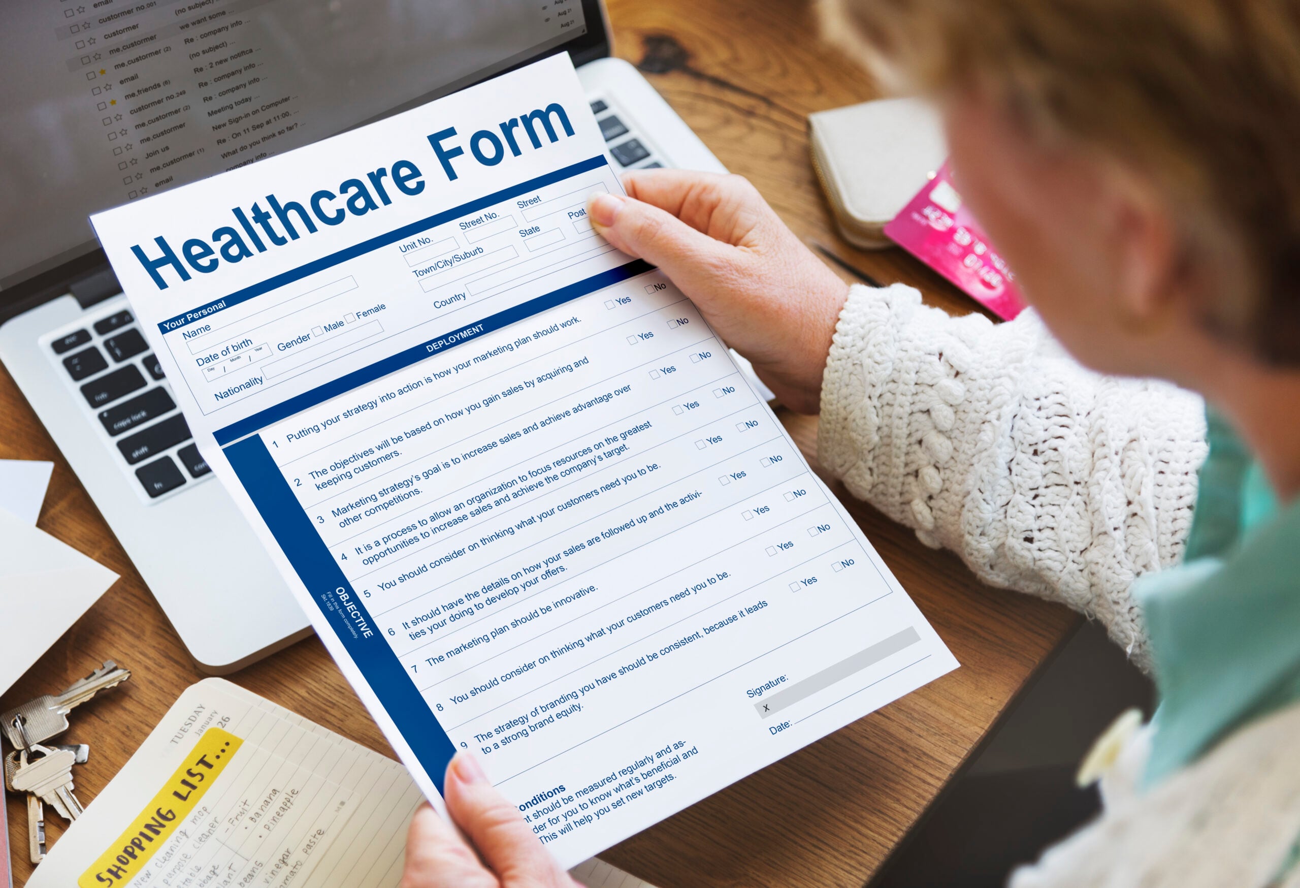 Medicare beneficiaries evaluate complex coverage choices for enrollment
