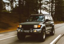 Rolling Up Your Sleeves: Why Changing Your Own Oil Beats the Quick Lube Chains